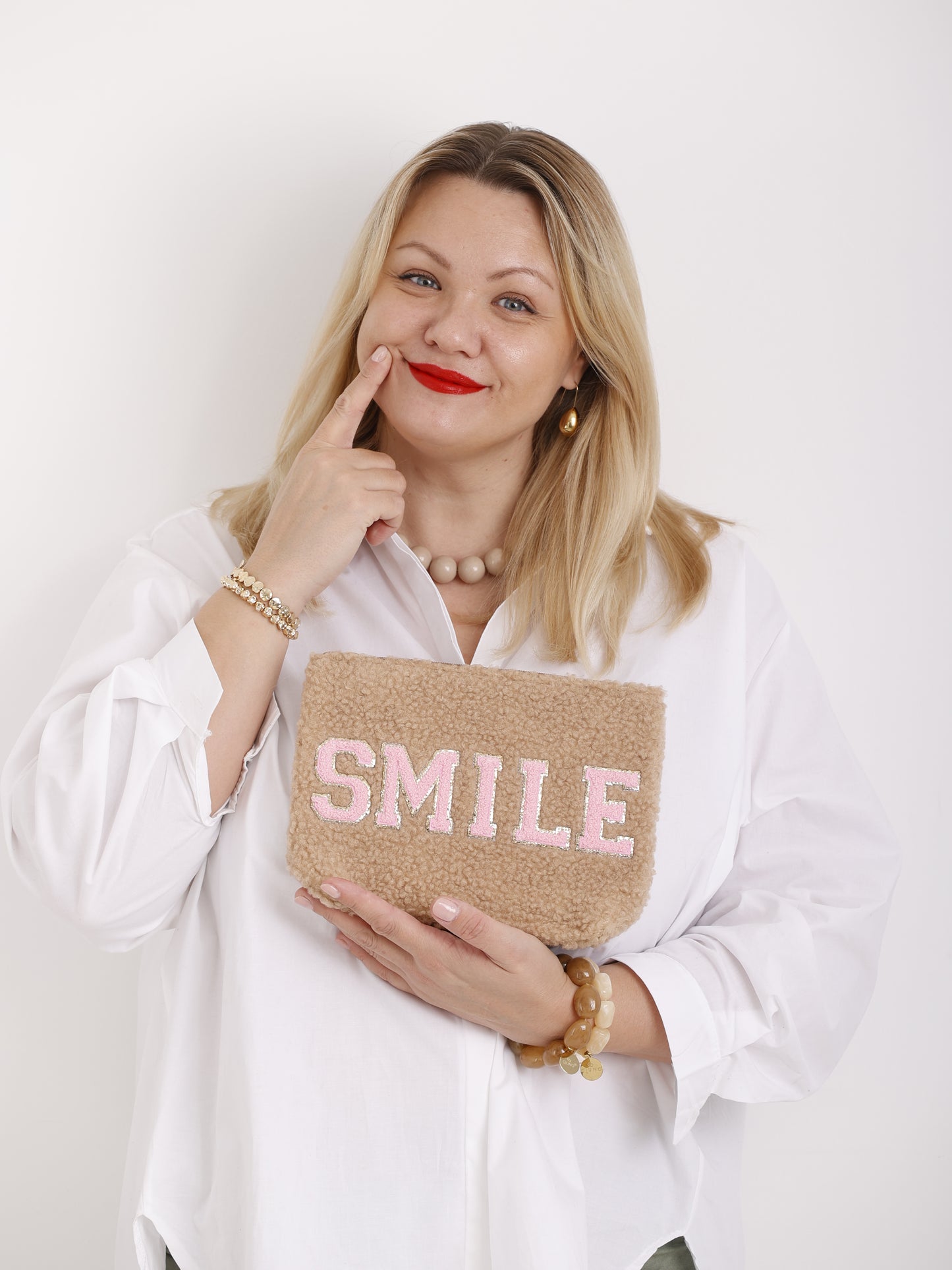 Cozy Smile Bag – Kosmetiktasche aus Teddystoff