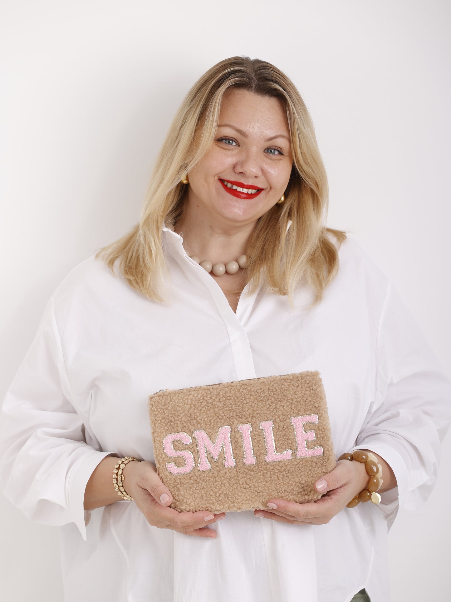 Cozy Smile Bag – Kosmetiktasche aus Teddystoff