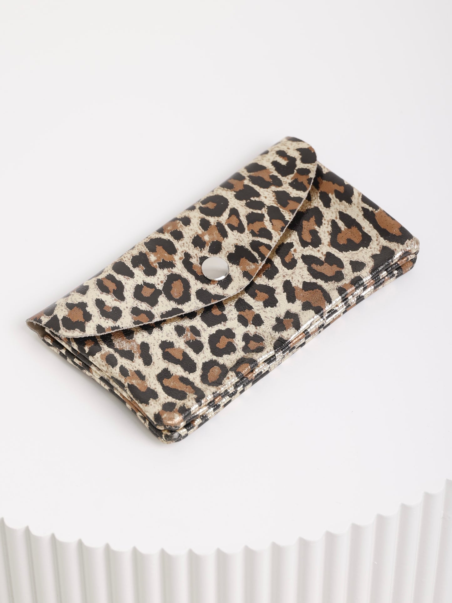 Leo Purse – Echtleder-Geldtasche im Animal-Look