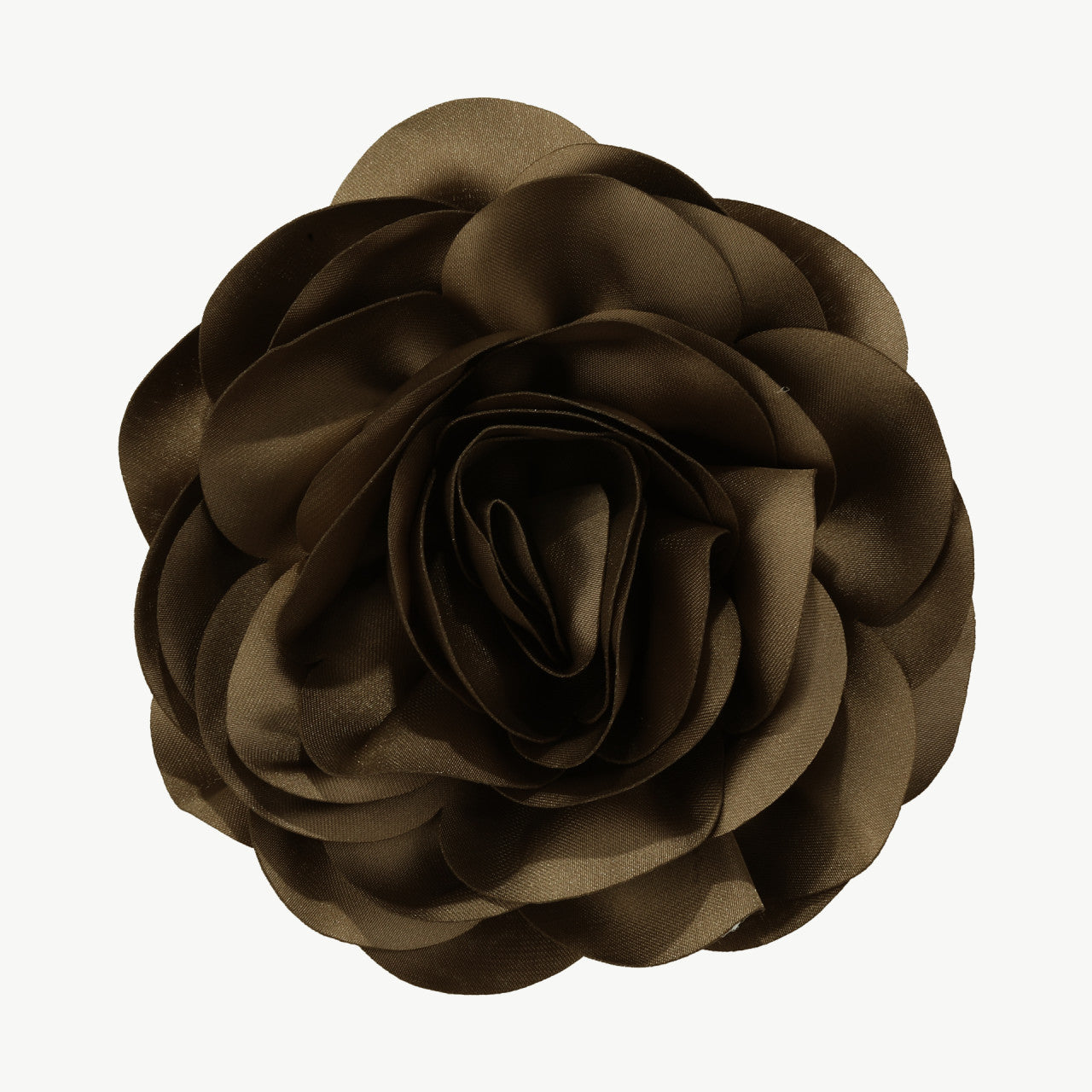 Satin Bloom Brooch – Elegante Blütenbrosche