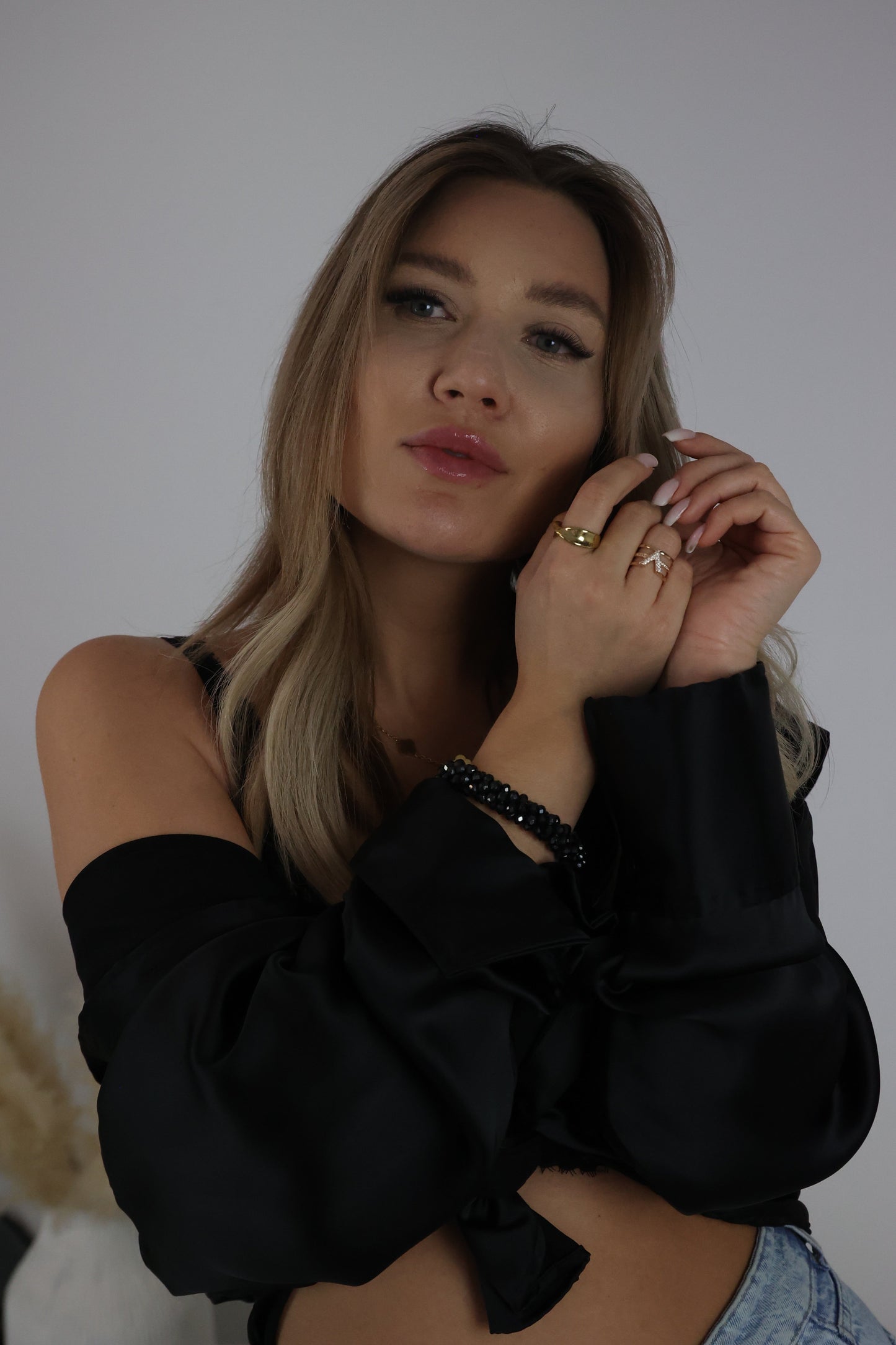 VALERIE - Offener Ring mit Zirkonia -V