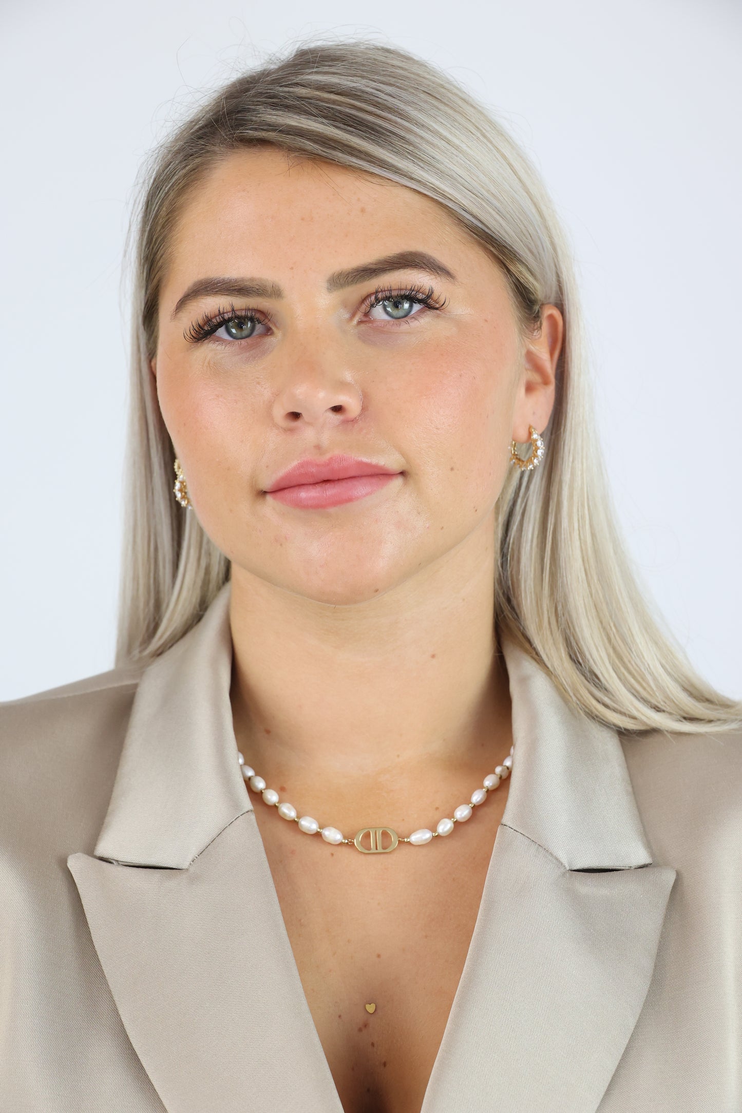 REYNA - Creolen mit Zirkonia