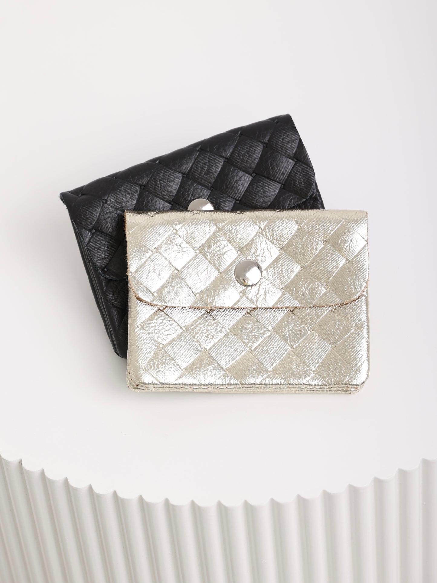 Woven Mini Purse – Geflochtene Geldtasche aus Echtleder