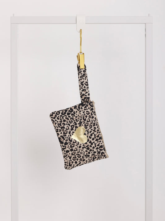 Leo Heart Pouch – Kosmetiktasche mit goldenem Herz