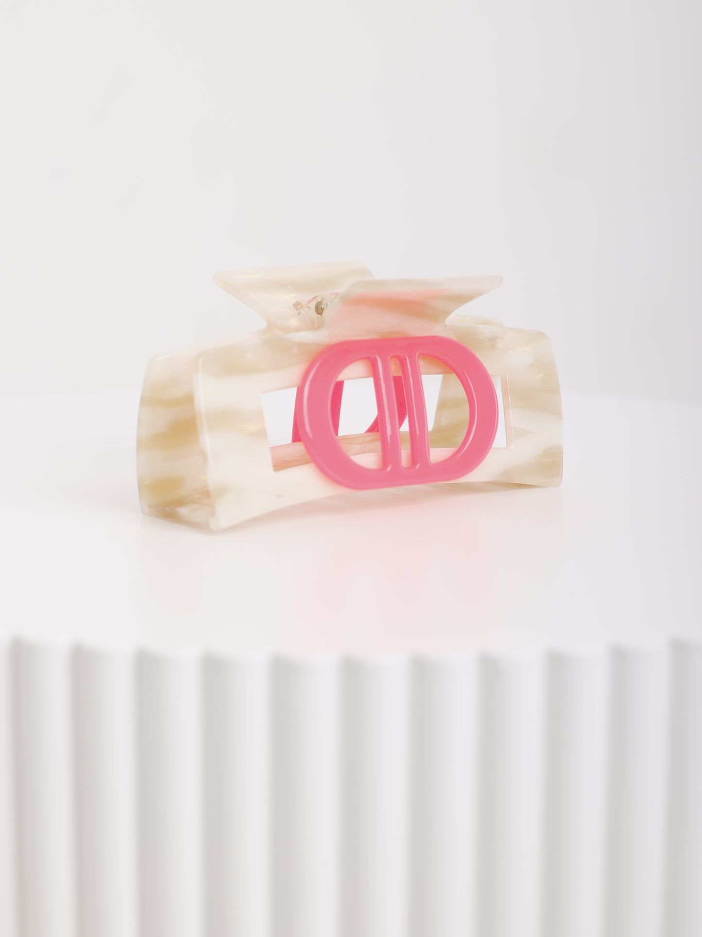 Pinky Theta Clip – Haarklammer