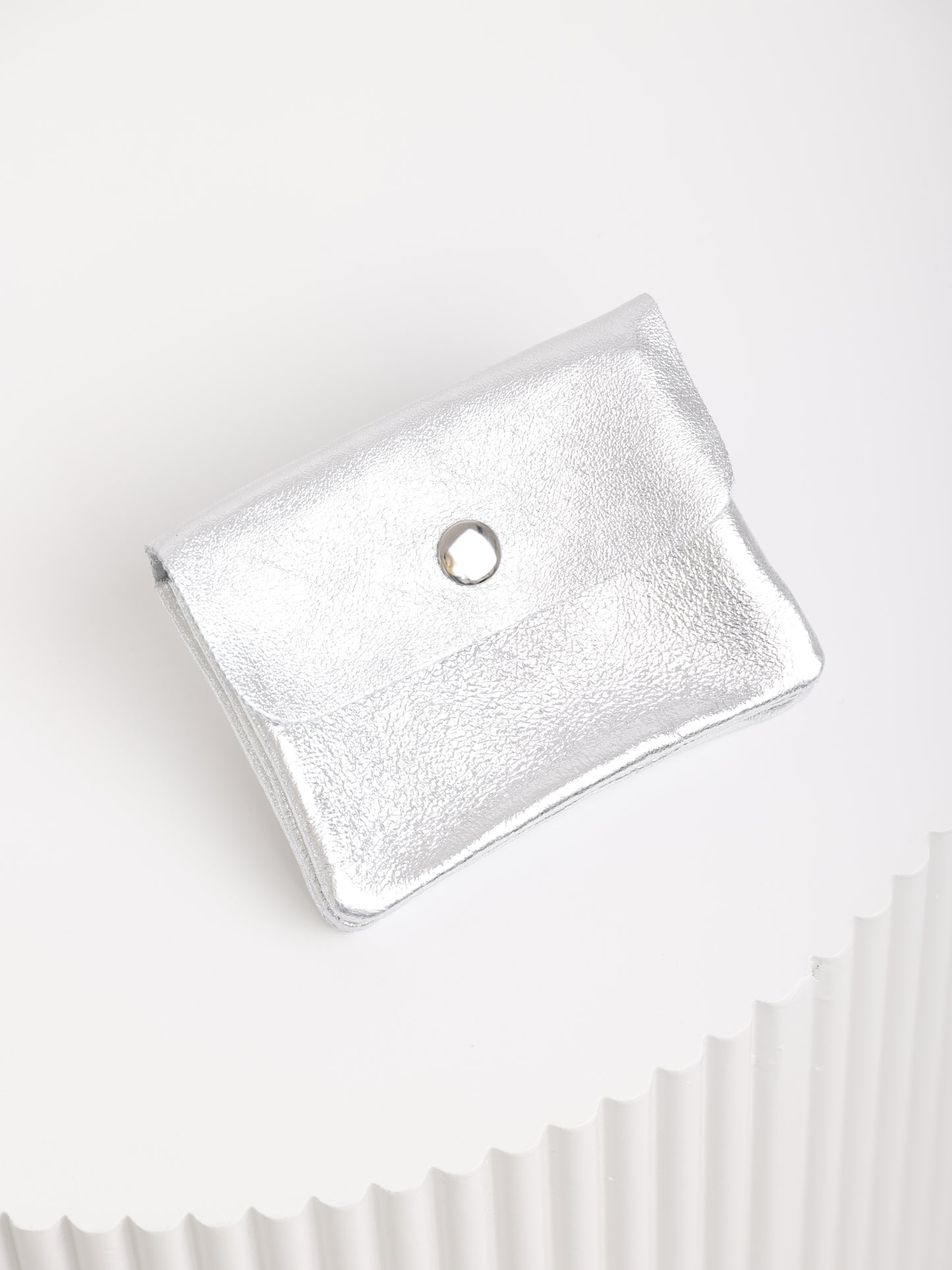 Shiny Mini Purse – Kleine Geldtasche aus Metallic-Echtleder