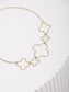 Golden Bloom Choker – Halskette mit strukturierten Blüten-Elementen