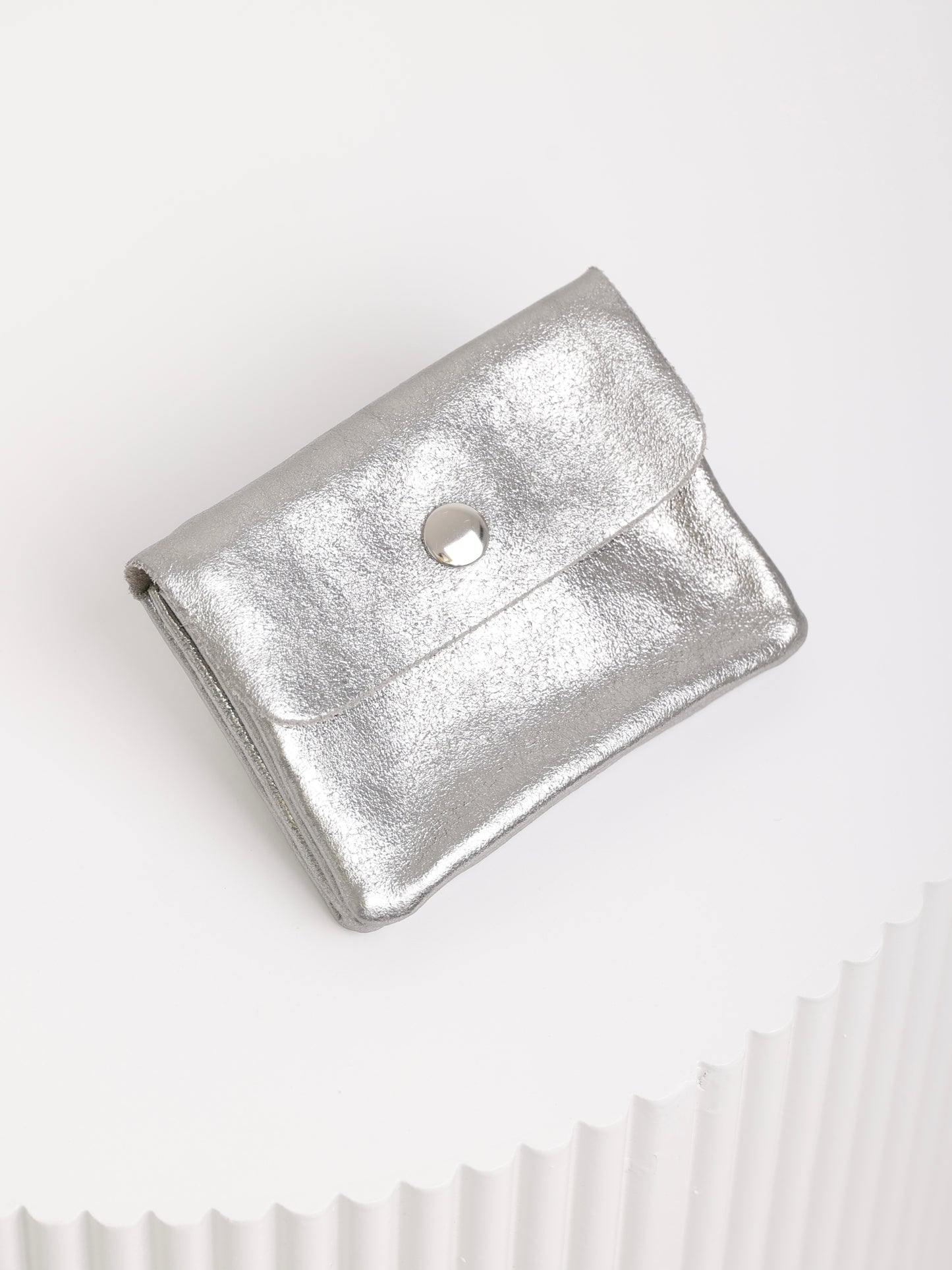 Shiny Mini Purse – Kleine Geldtasche aus Metallic-Echtleder