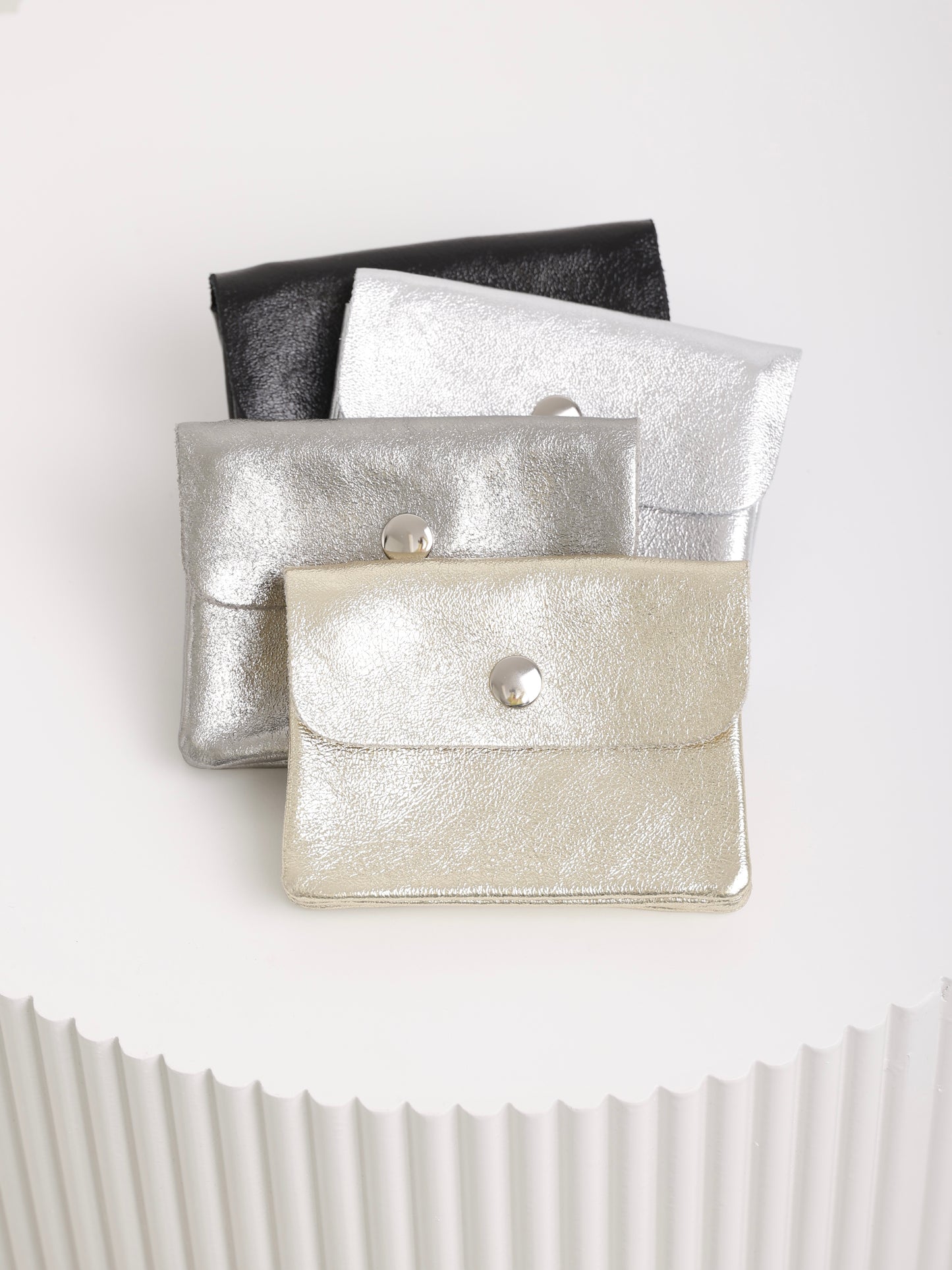 Shiny Mini Purse – Kleine Geldtasche aus Metallic-Echtleder