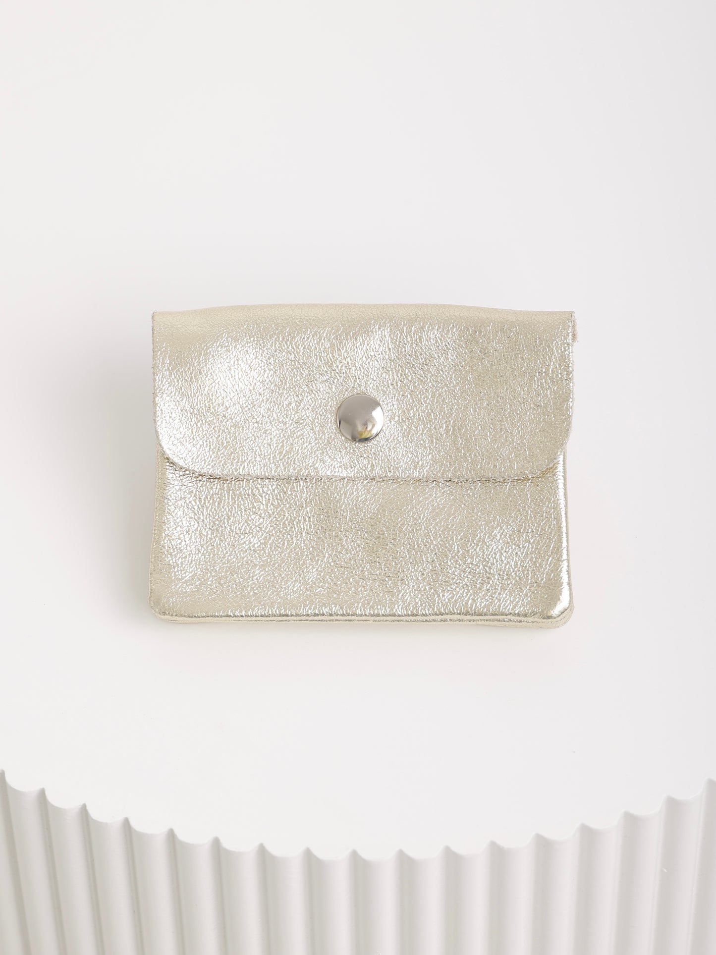 Shiny Mini Purse – Kleine Geldtasche aus Metallic-Echtleder